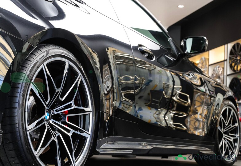 BMW M4 Black