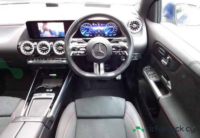 Mercedes EQA Blue