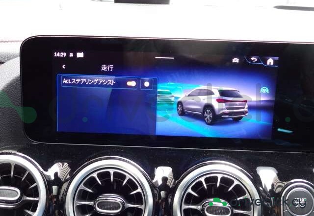 Mercedes EQA Blue