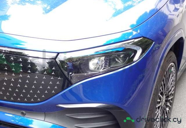 Mercedes EQA Blue