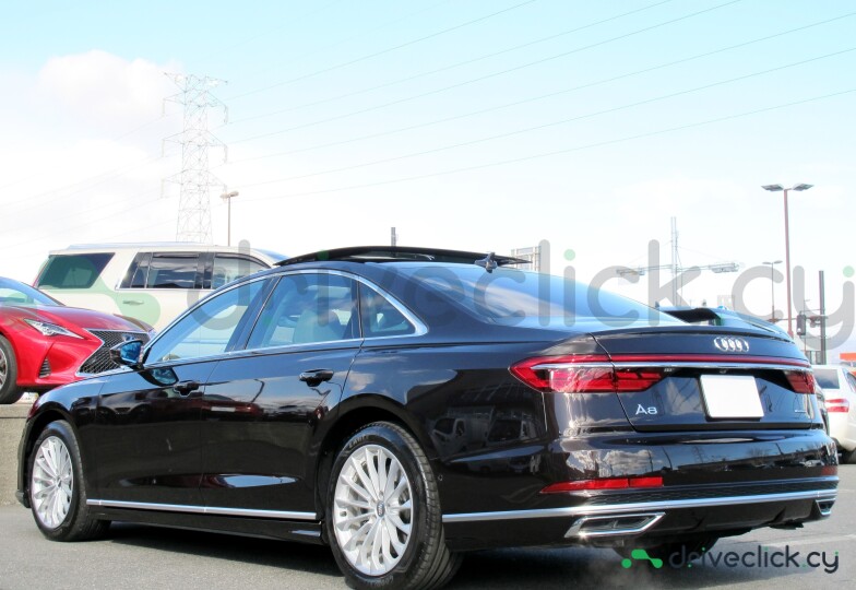 Audi A8 Black