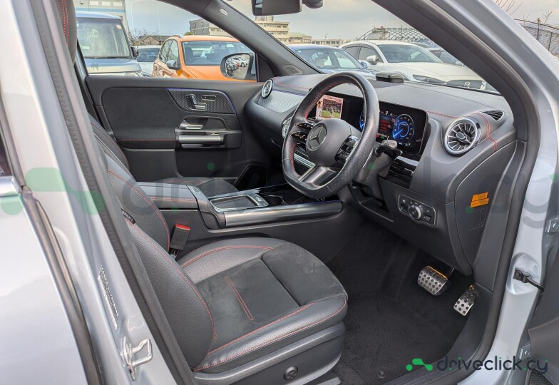 Mercedes EQA Grey