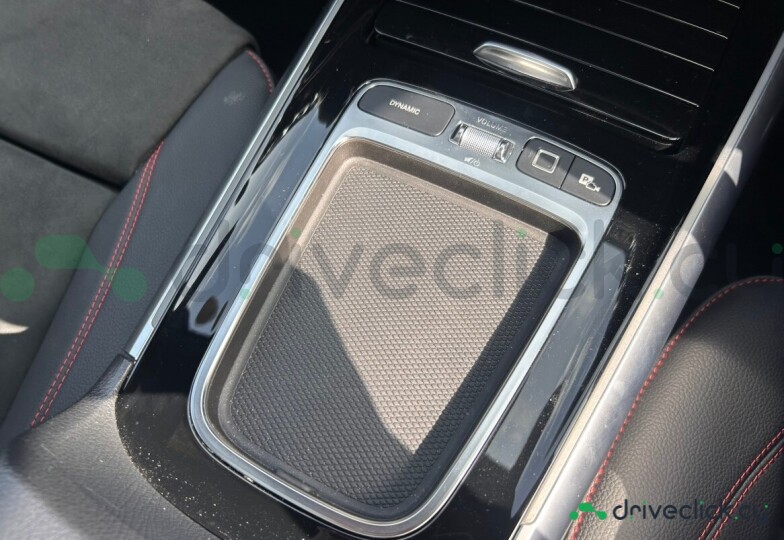 Mercedes EQA Black
