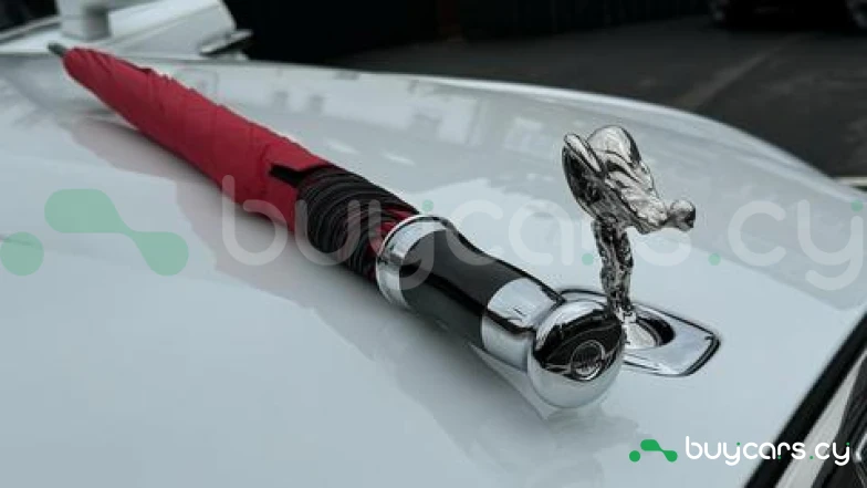 Rolls-Royce Ghost Белый