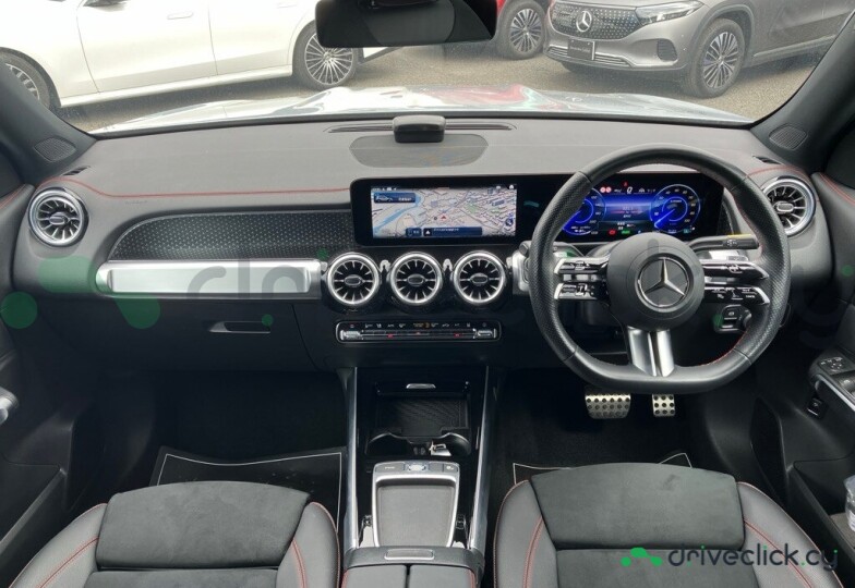 Mercedes EQB Grey