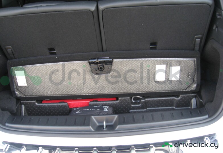 Mercedes EQB White