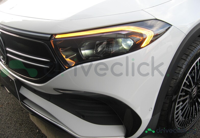 Mercedes EQB White