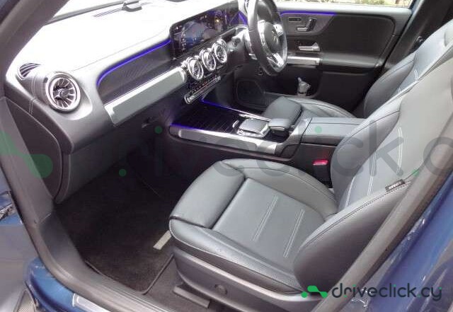 Mercedes EQB Blue