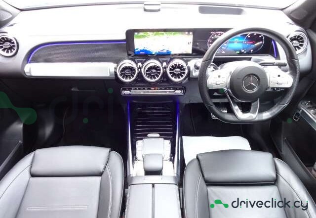 Mercedes EQB Blue