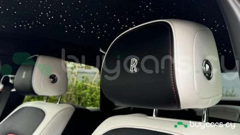 Rolls-Royce Ghost Белый