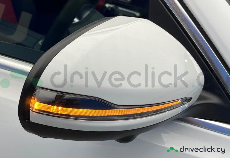 Mercedes GLB-class White