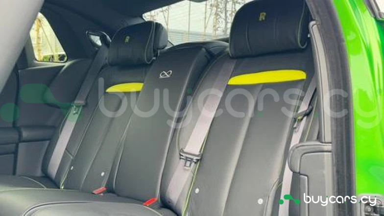 Rolls-Royce Ghost Зеленый