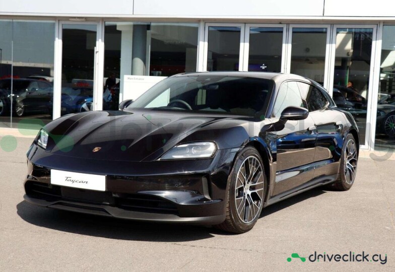 Porsche Taycan Black