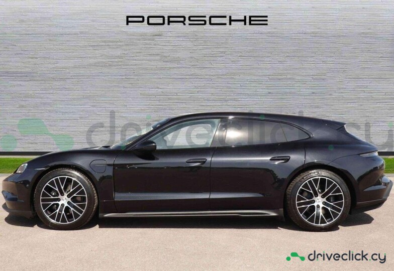 Porsche Taycan Black