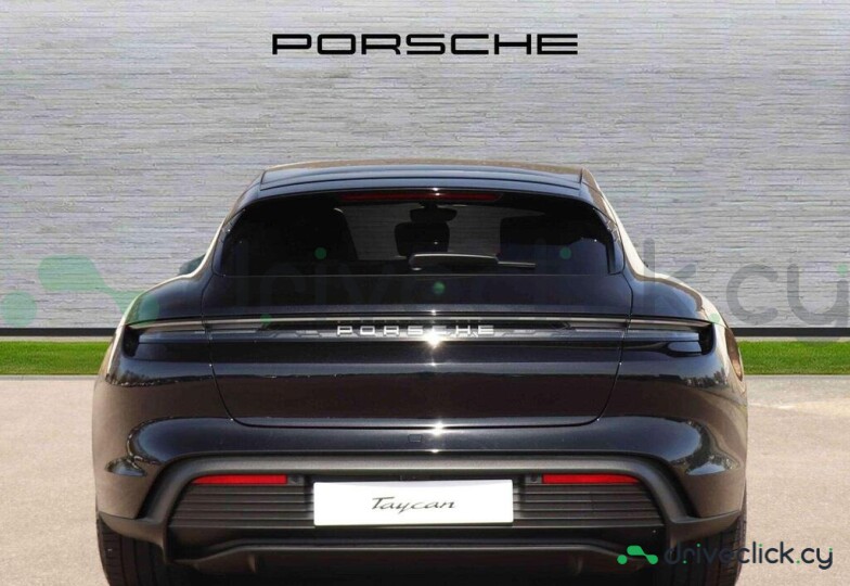 Porsche Taycan Black