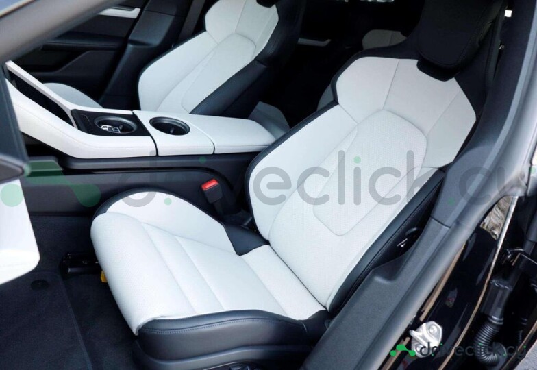 Porsche Taycan Black