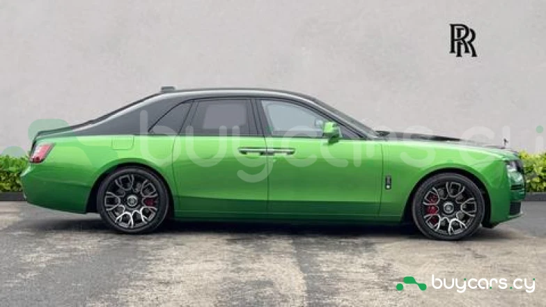 Rolls-Royce Ghost Зеленый