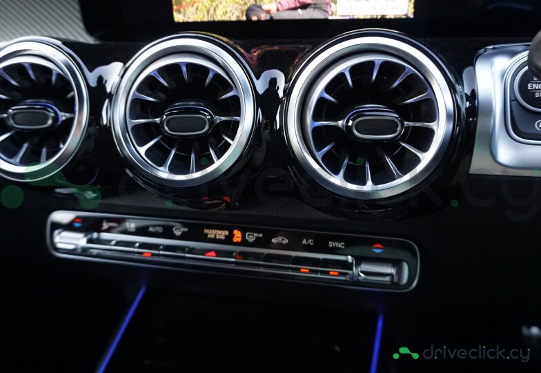 Mercedes GLB-class Black