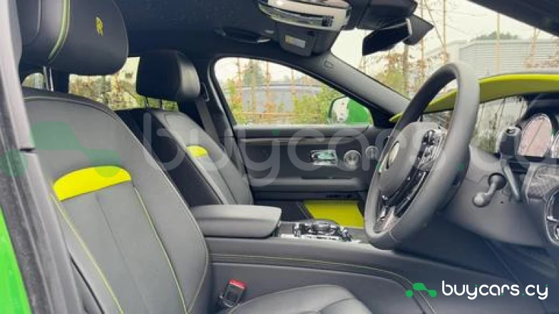 Rolls-Royce Ghost Зеленый