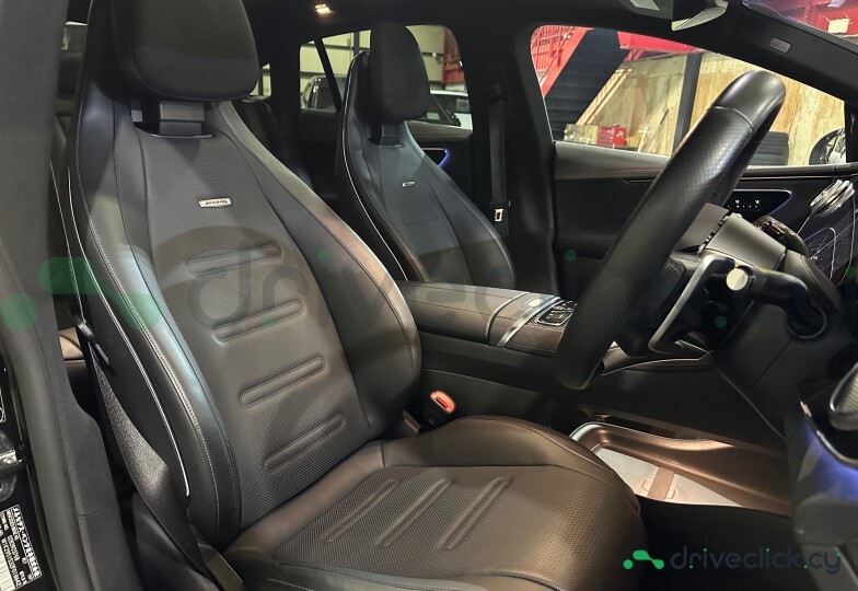 Mercedes EQE Black