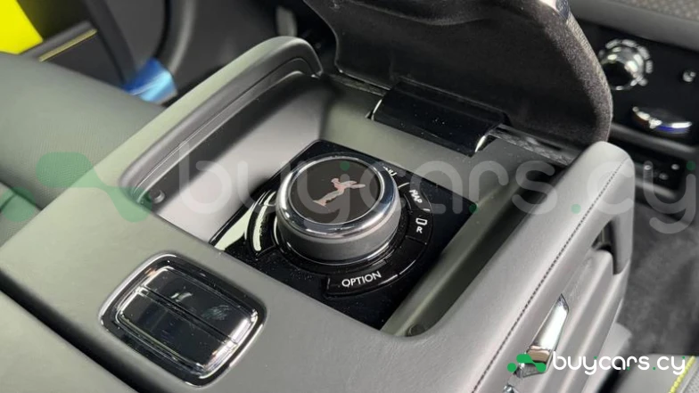 Rolls-Royce Ghost Зеленый