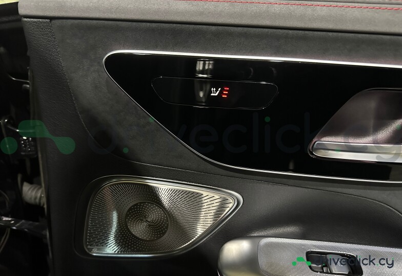 Mercedes EQE Black
