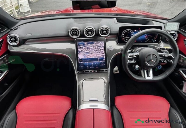 Mercedes C-class Red