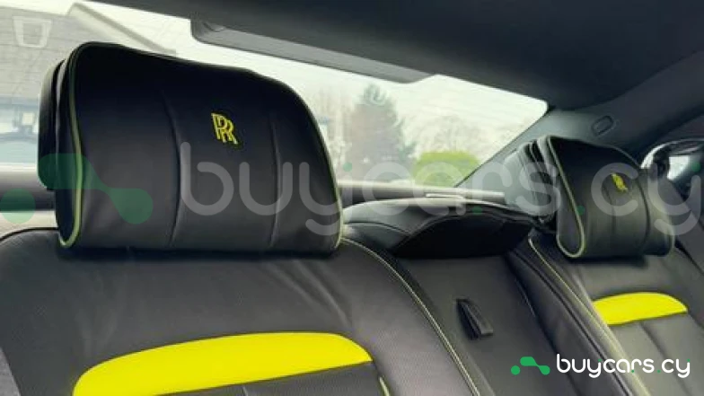 Rolls-Royce Ghost Зеленый