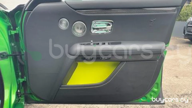 Rolls-Royce Ghost Зеленый