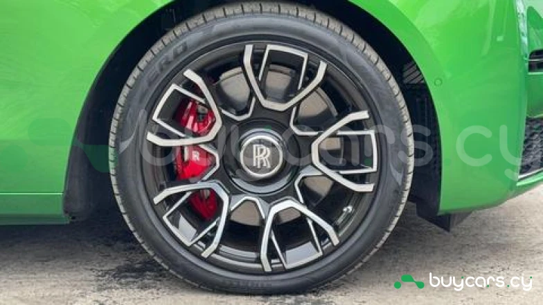 Rolls-Royce Ghost Зеленый