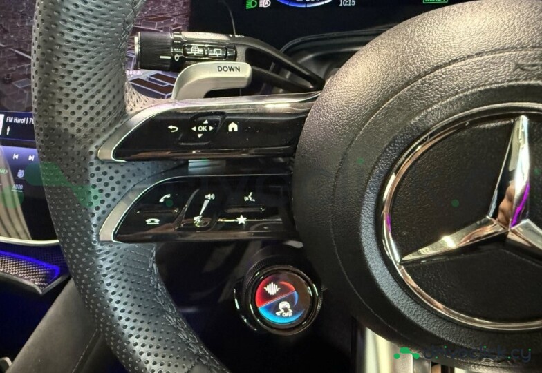 Mercedes EQE SUV Black