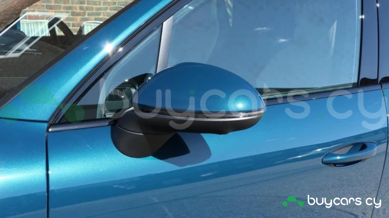 Porsche Cayenne Синий