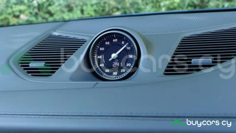 Porsche Cayenne Синий