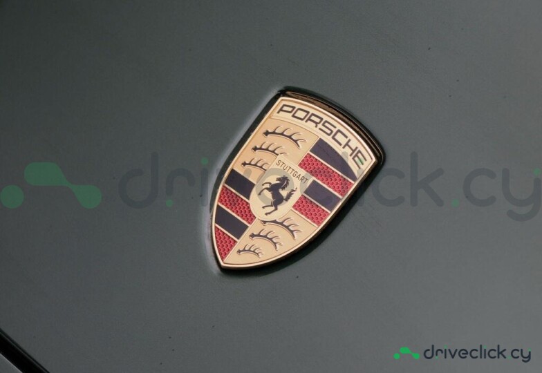Porsche 911 Green