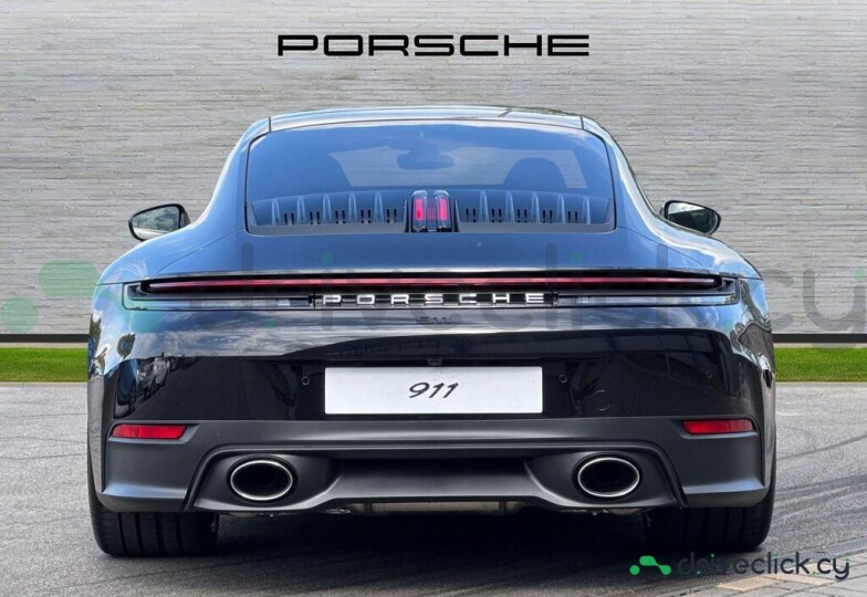Porsche 911 Black