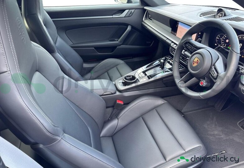Porsche 911 Black