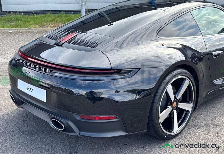 Porsche 911 Black