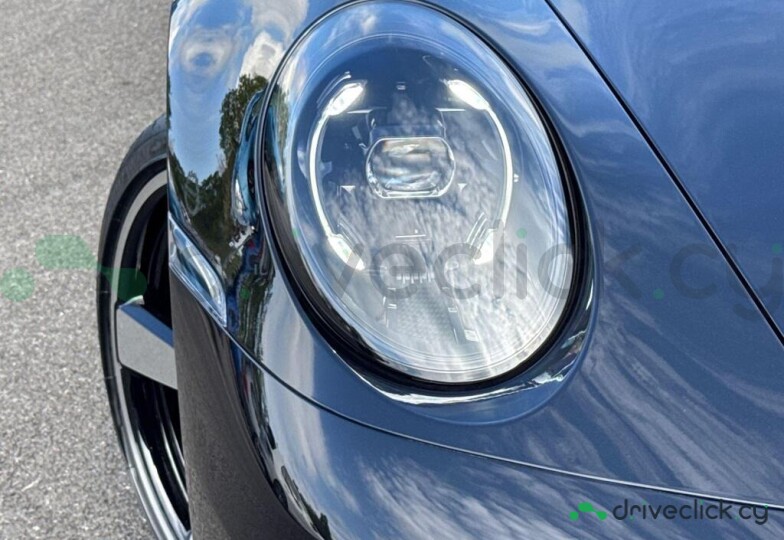 Porsche 911 Black