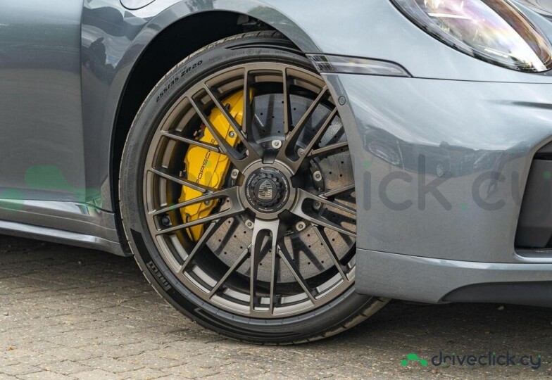 Porsche 911 Grey