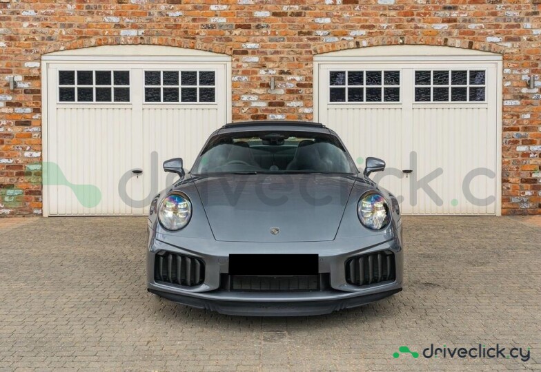 Porsche 911 Grey