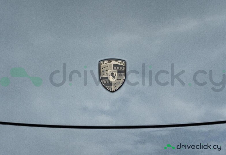 Porsche 911 Grey