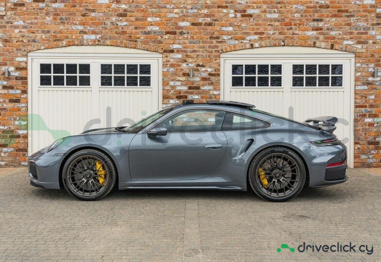 Porsche 911 Grey