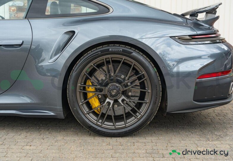 Porsche 911 Grey