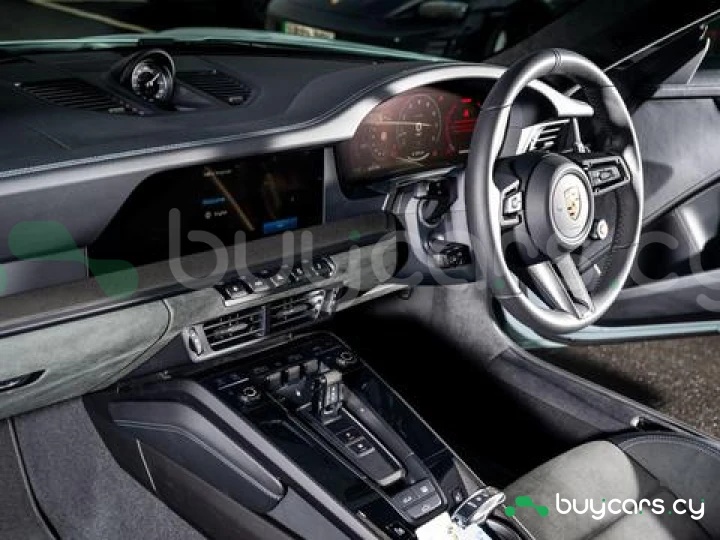 Porsche 911 Белый