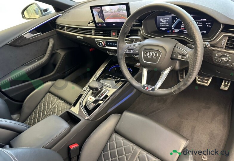 Audi S4 Black