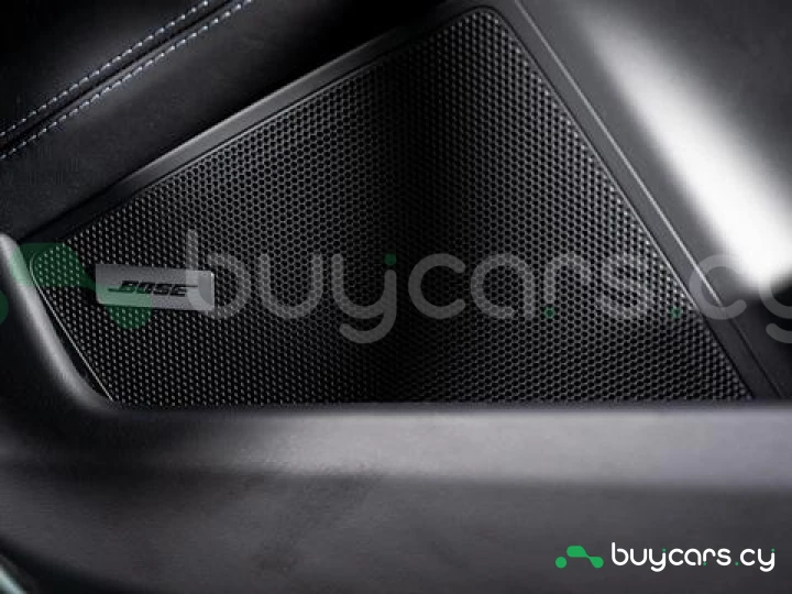 Porsche 911 Белый