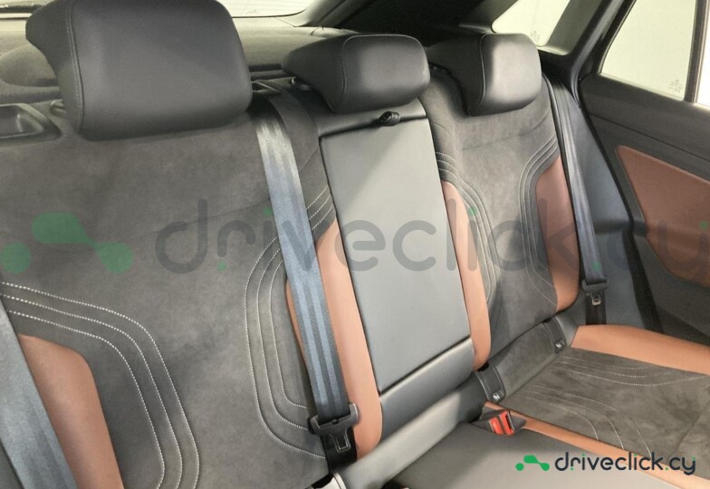 Volkswagen ID.4 Black