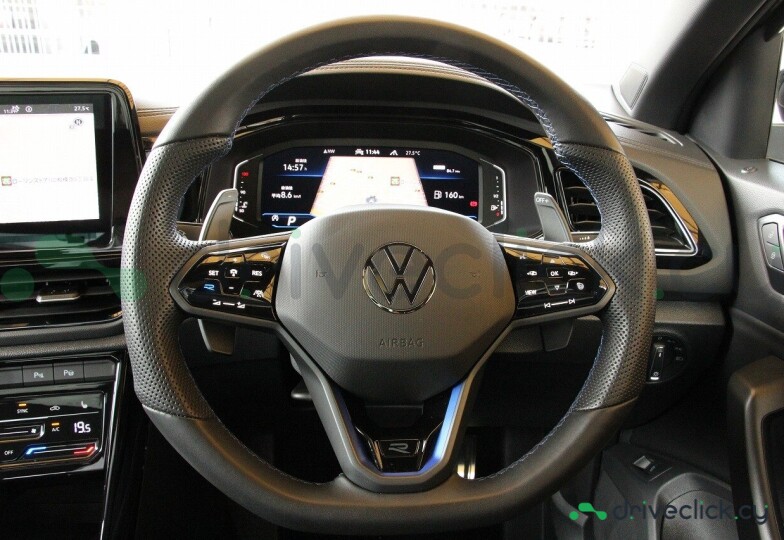 Volkswagen T-Roc Black