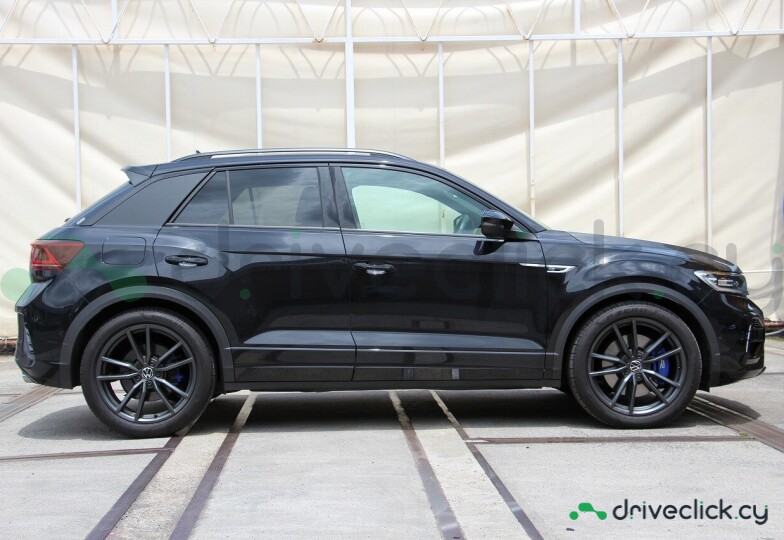 Volkswagen T-Roc Black