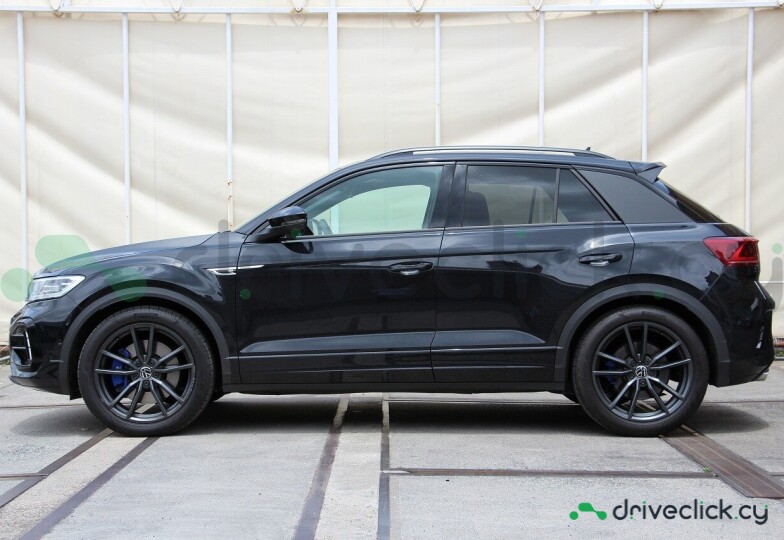 Volkswagen T-Roc Black